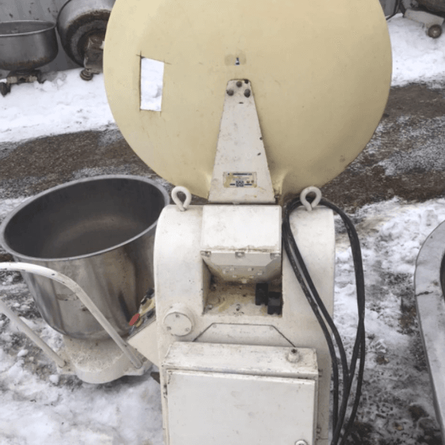 Тестомесильная машина МБТМ-200 инв.7737