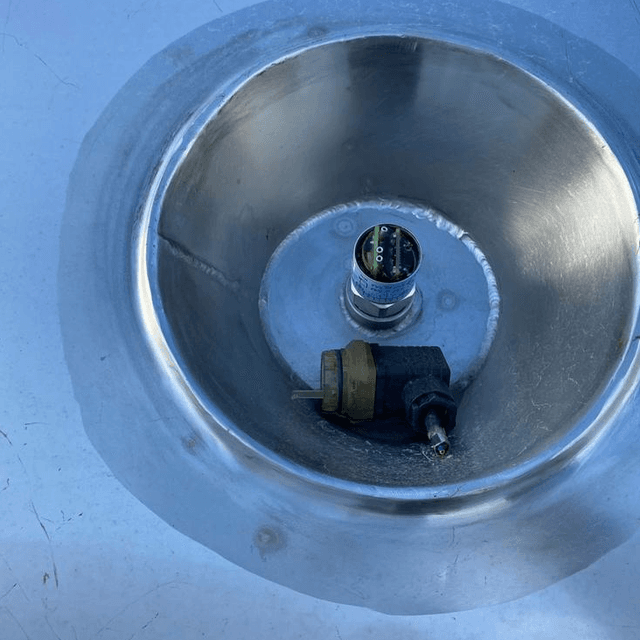 Емкость 6 куб.м. термос инв.8077