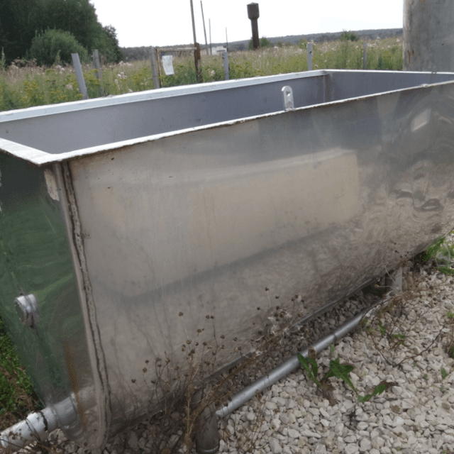 Ванна 2000л инв.679