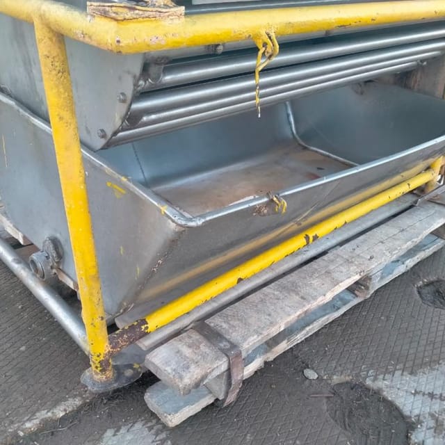 Охладитель творога УПТ с черной рамой инв.9029