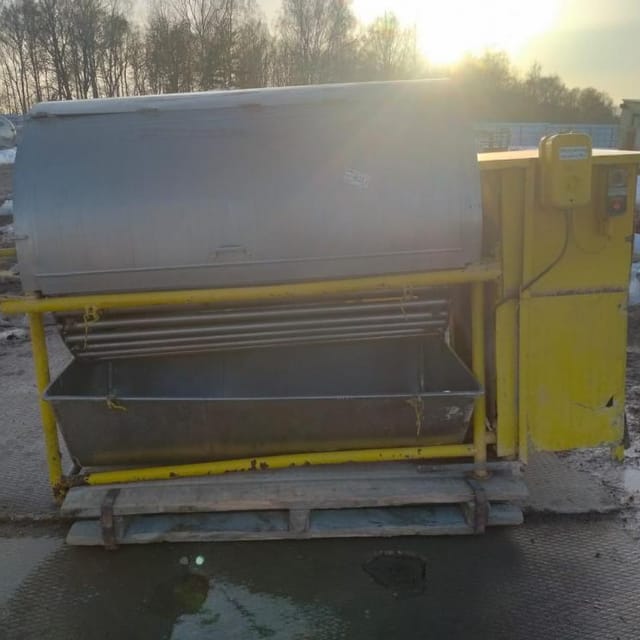 Охладитель творога УПТ с черной рамой инв.9029