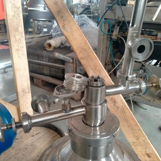 Сепаратор-сливкоотделитель Ж5-ОС2Т-3 ПЛАВА 5куб/час инв.9036