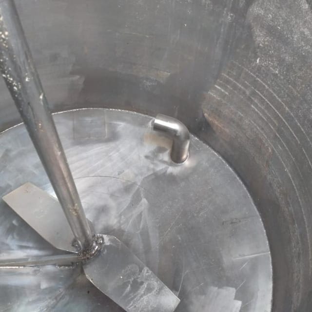 Емкость рассольная 600л инв.9038