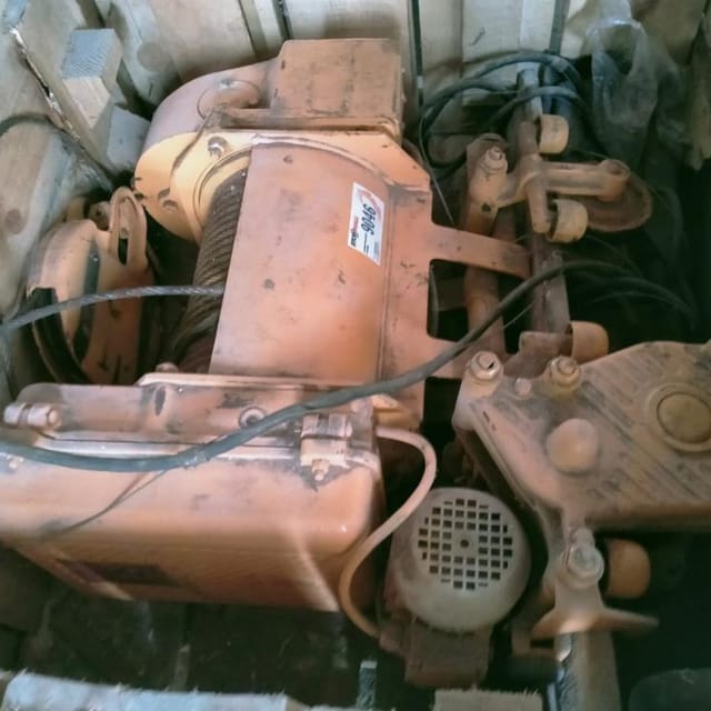 Электрическая таль инв.9046