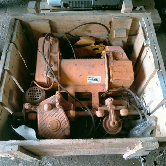 Электрическая таль инв.9046