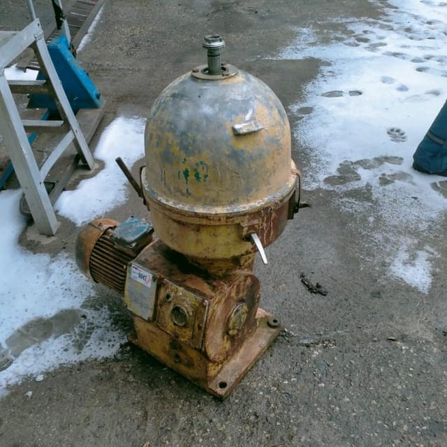 Сепаратор-молокоочиститель Ж5-ОМБ4 ПЛАВА инв.9047