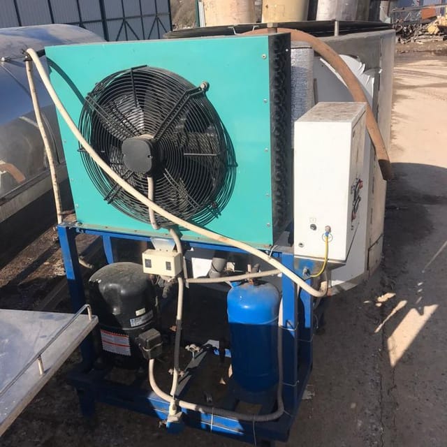 Танк охладитель 1200л инв.11043