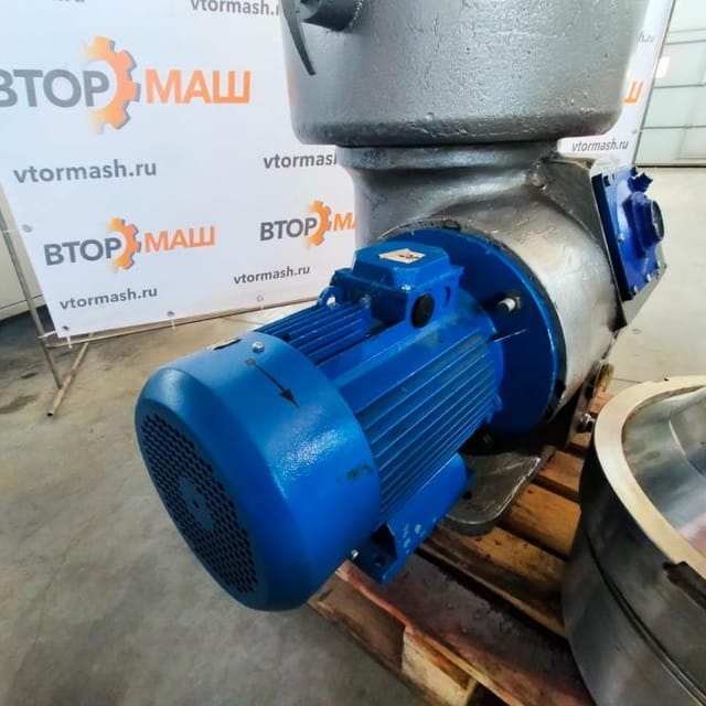 Сепаратор высокожирных сливок Г9-ОСК инв.8020