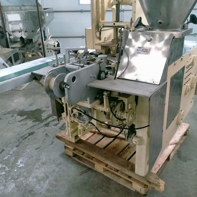 Автомат фасовки и упаковки плавленого сыра М6 АРУ брикет 62,5 или 100гр инв.9128