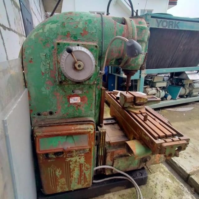 Станок фрезерный инв.9121