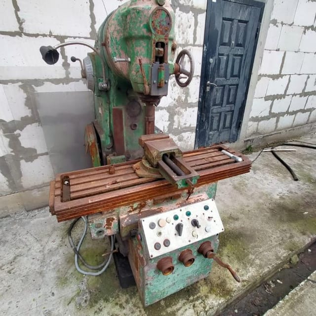 Станок фрезерный инв.9121