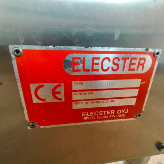 Фасовщик в плёнку Finnpack Type-2500 инв.8034