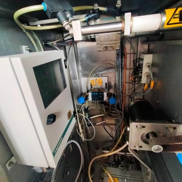 Фасовщик в плёнку Finnpack Type-2500 инв.8034