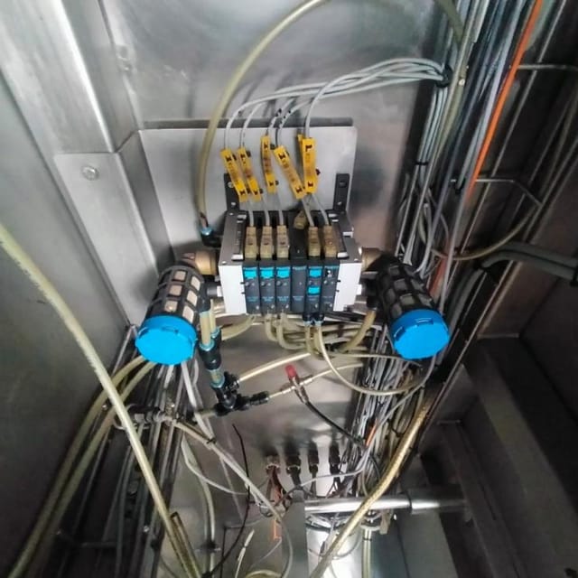 Фасовщик в плёнку Finnpack Type-2500 инв.8034