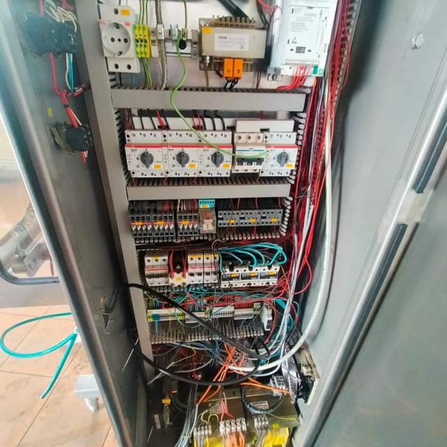 Фасовщик в плёнку Finnpack Type-2500 инв.8034