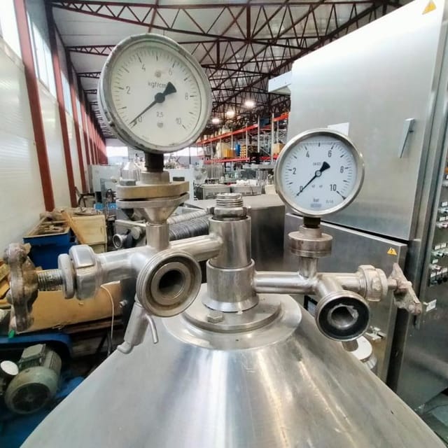 Сепаратор-сливкоотделитель Ж5-ОС2-НС 10куб/час  инв.6969