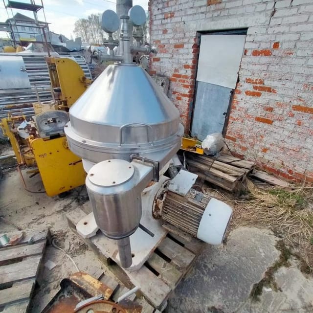 Сепаратор-сливкоотделитель Ж5-ОС2-НС 10куб/час инв.8255