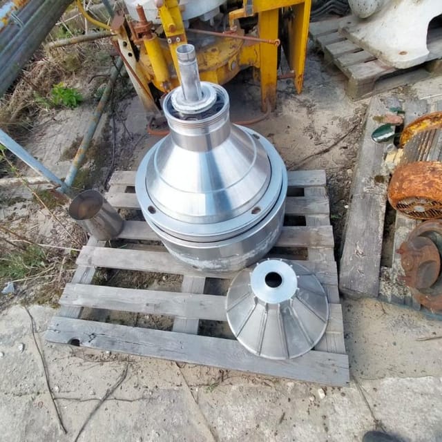 Сепаратор-сливкоотделитель Ж5-ОС2-НС 10куб/час инв.8255