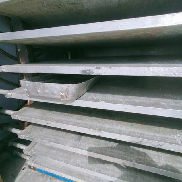 Плиточник скороморозильный инв.9040