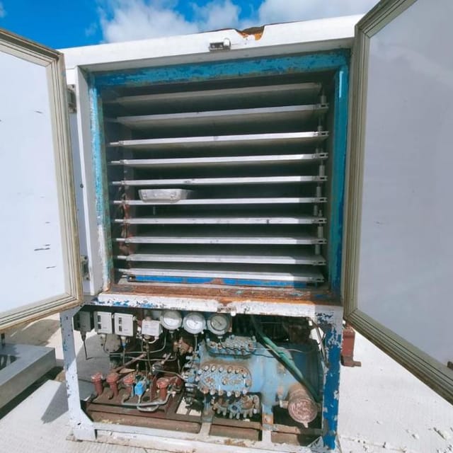 Плиточник скороморозильный инв.9040