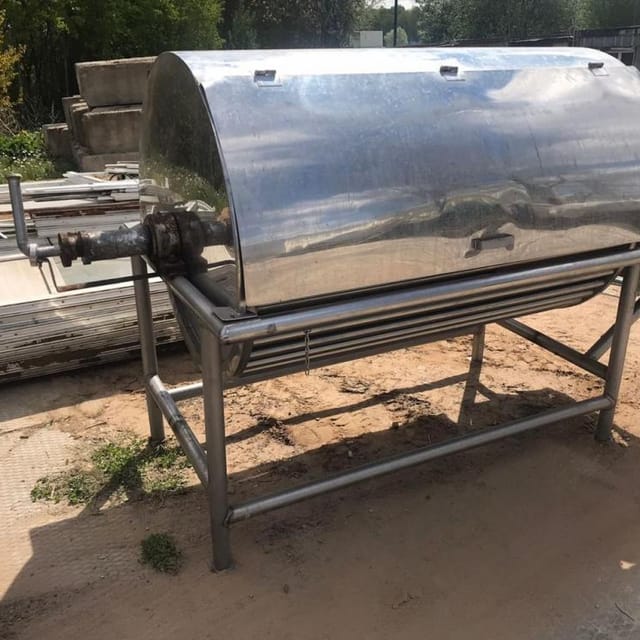 Охладитель творога УПТ с нерж рамой инв.11087