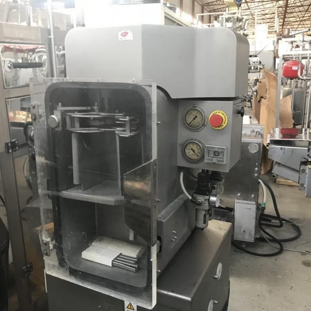 Клипсатор  HELVAC H-18 инв.5818