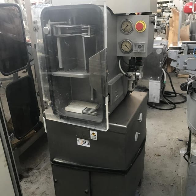 Клипсатор  HELVAC H-18 инв.5818