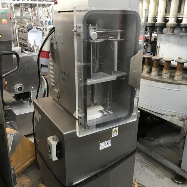 Клипсатор  HELVAC H-18 инв.5818