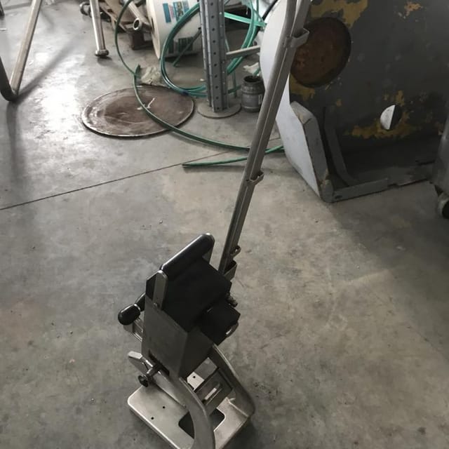 Клипсатор POLI CLIP инв.6207