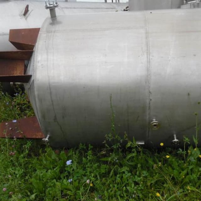 Емкость 4м3 .нерж коническое дно е.1959