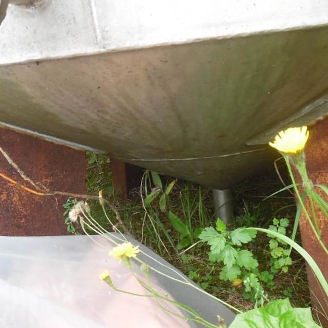 Емкость 4м3 .нерж коническое дно е.1959