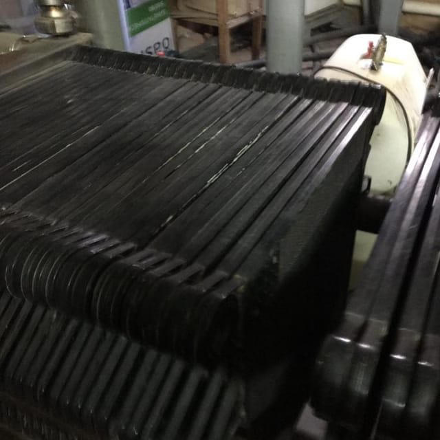 Фильтр-пресс, пластины 40х40, ручной прижим.