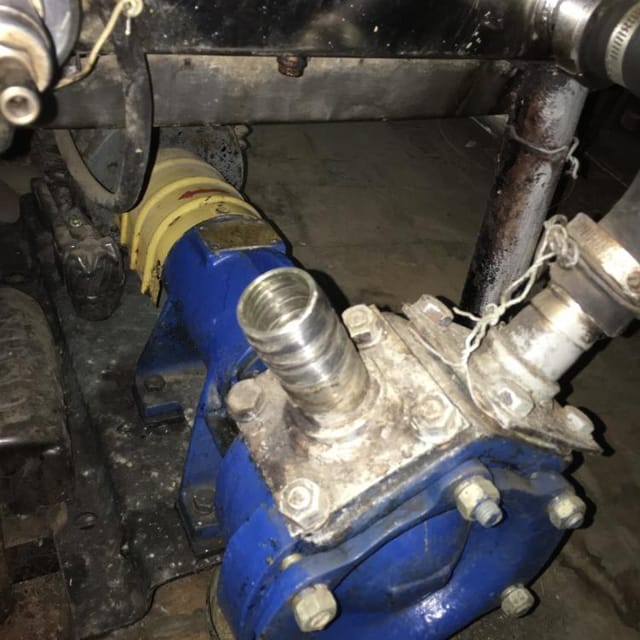 Фильтр-пресс, пластины 40х40, ручной прижим.