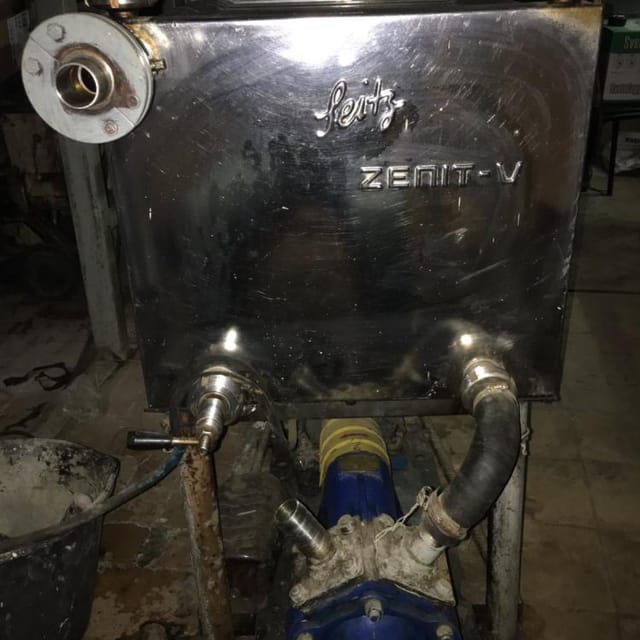 Фильтр-пресс, пластины 40х40, ручной прижим.