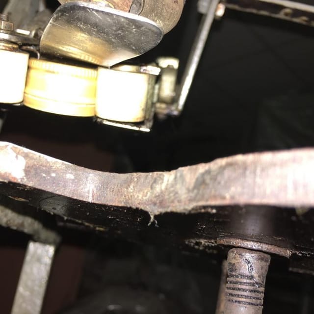 Автоматическая укупорочная машина  Д9-ВАУ