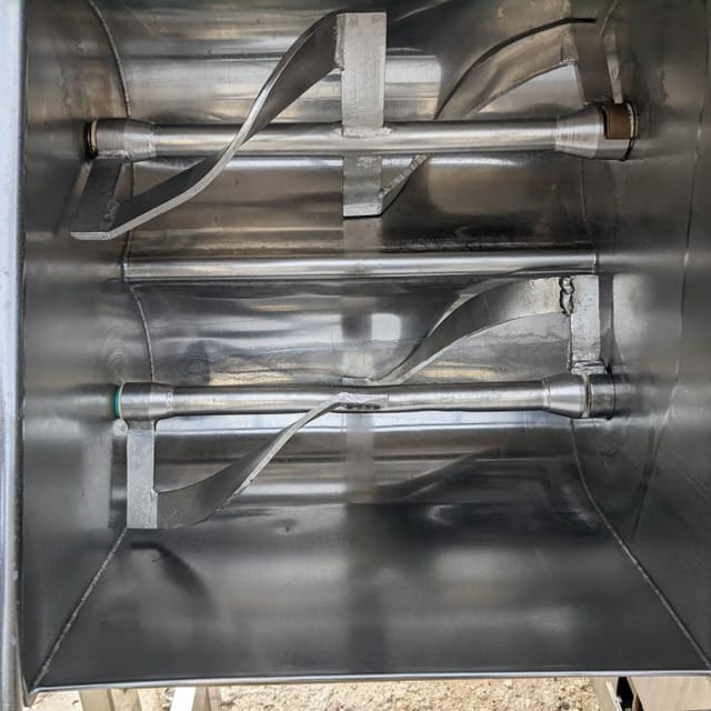 Фаршемешалка 135л лопастная