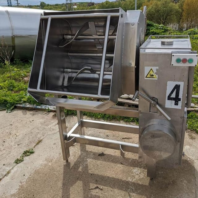 Фаршемешалка 135л лопастная