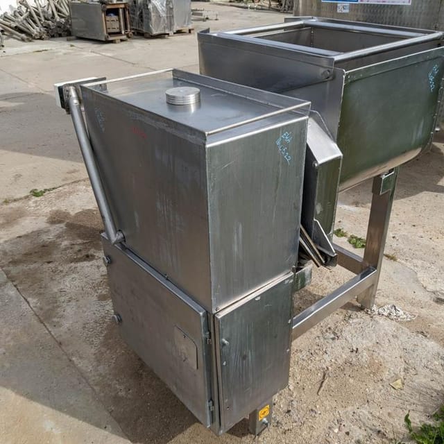 Фаршемешалка 135л лопастная