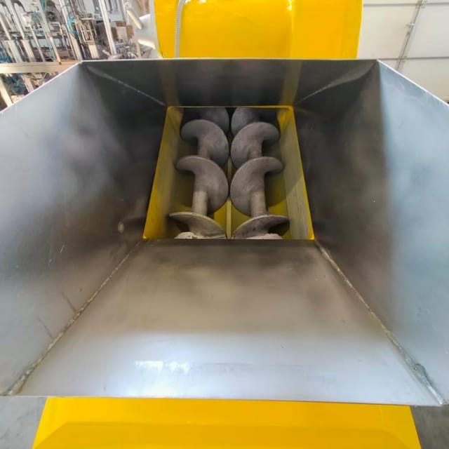 Гомогенизатор масла М6-ОГА инв.8455