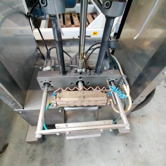 Автомат розлива и упаковки Зонд Пак инв.1890