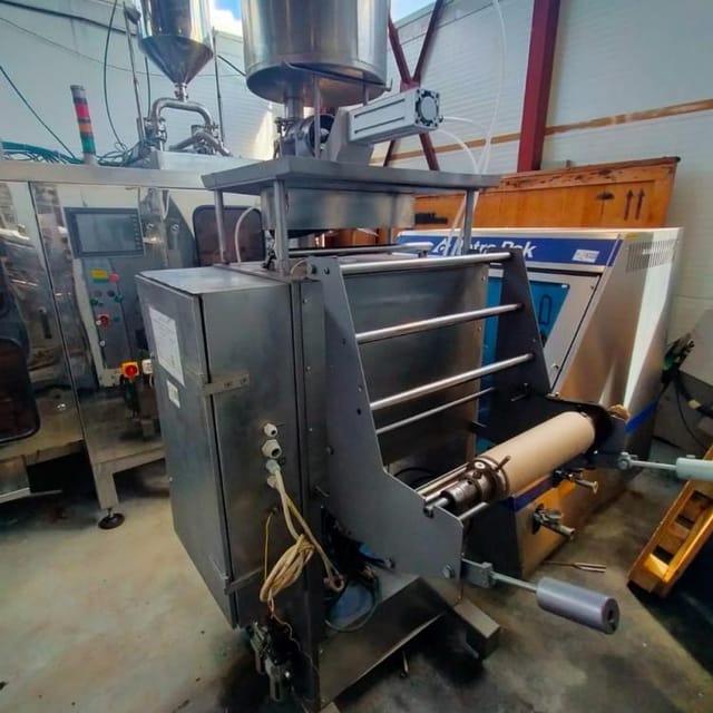 Автомат розлива и упаковки Зонд Пак инв.1890