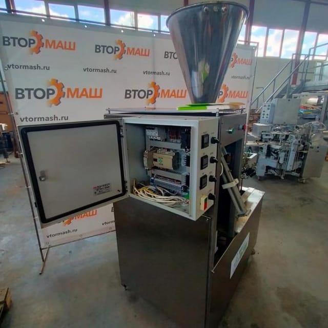 Полуавтомат розлива и упаковки АЛЬТЕР-04, пюр пак инв.1378