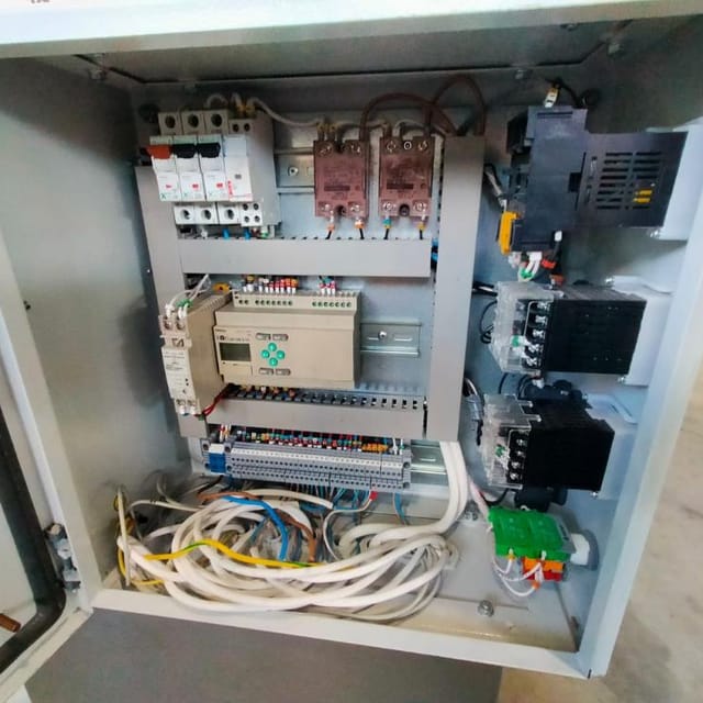 Полуавтомат розлива и упаковки АЛЬТЕР-04, пюр пак инв.1378