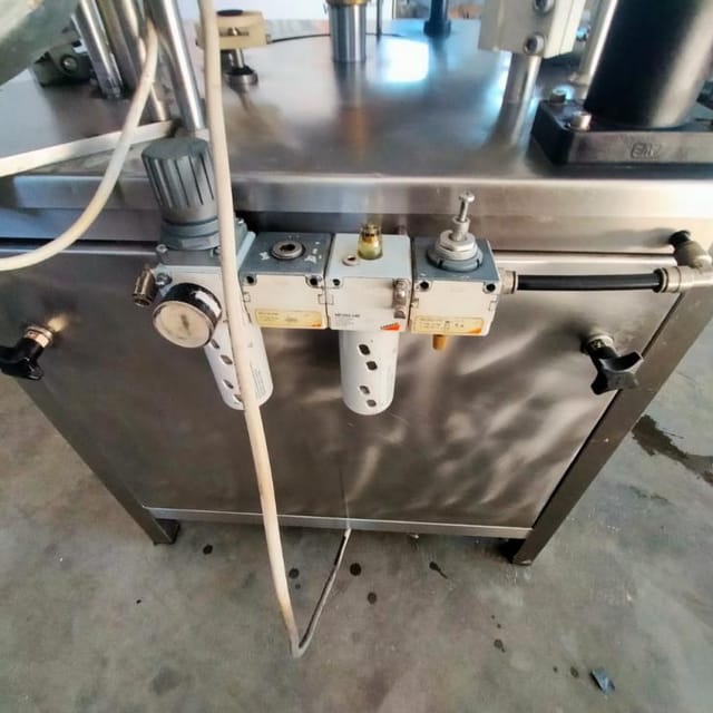 Фасовщик в ванночки АДНК 39М инв.8177