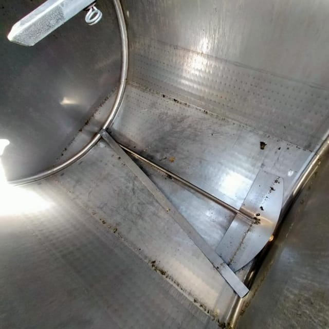 Танк-охладитель Nerehta 2,5т с установкой охлаждения инв.7477