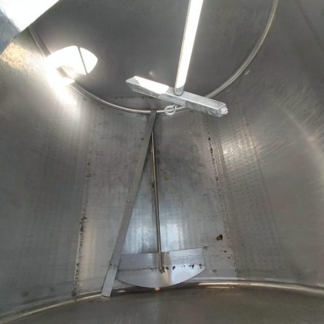 Танк-охладитель Nerehta 2,5т с установкой охлаждения инв.7477