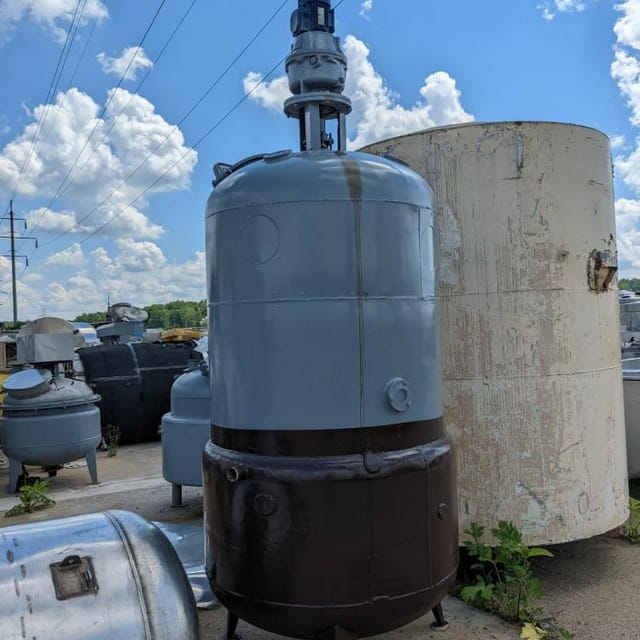 Реактор МЗС-320 1,8 куб.м. е.1885