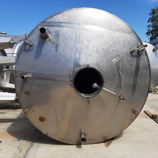 Емкость 12м3 нержавейка вертикальная е.1056