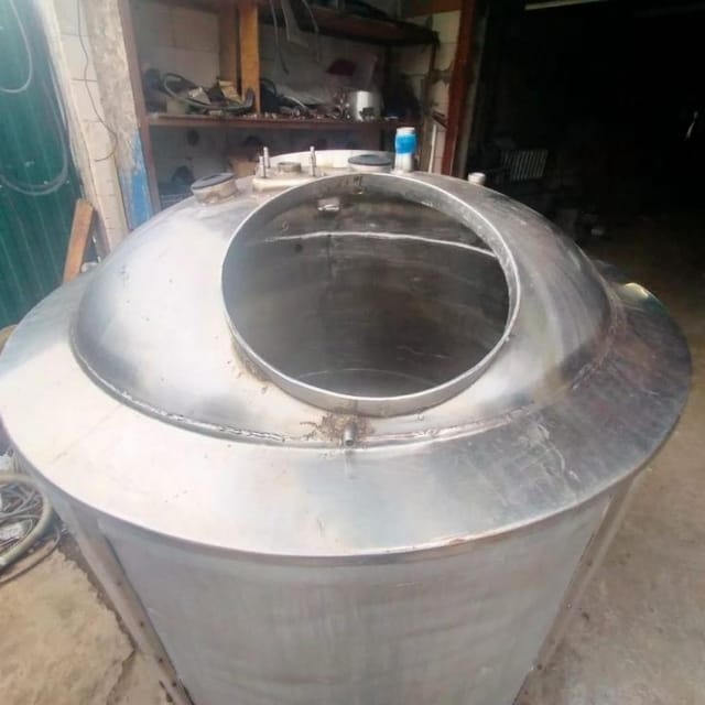 Емкость с рубашкой 1000л инв.9312