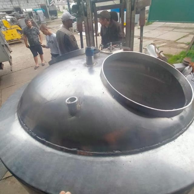 Емкость с рубашкой 1000л инв.9312